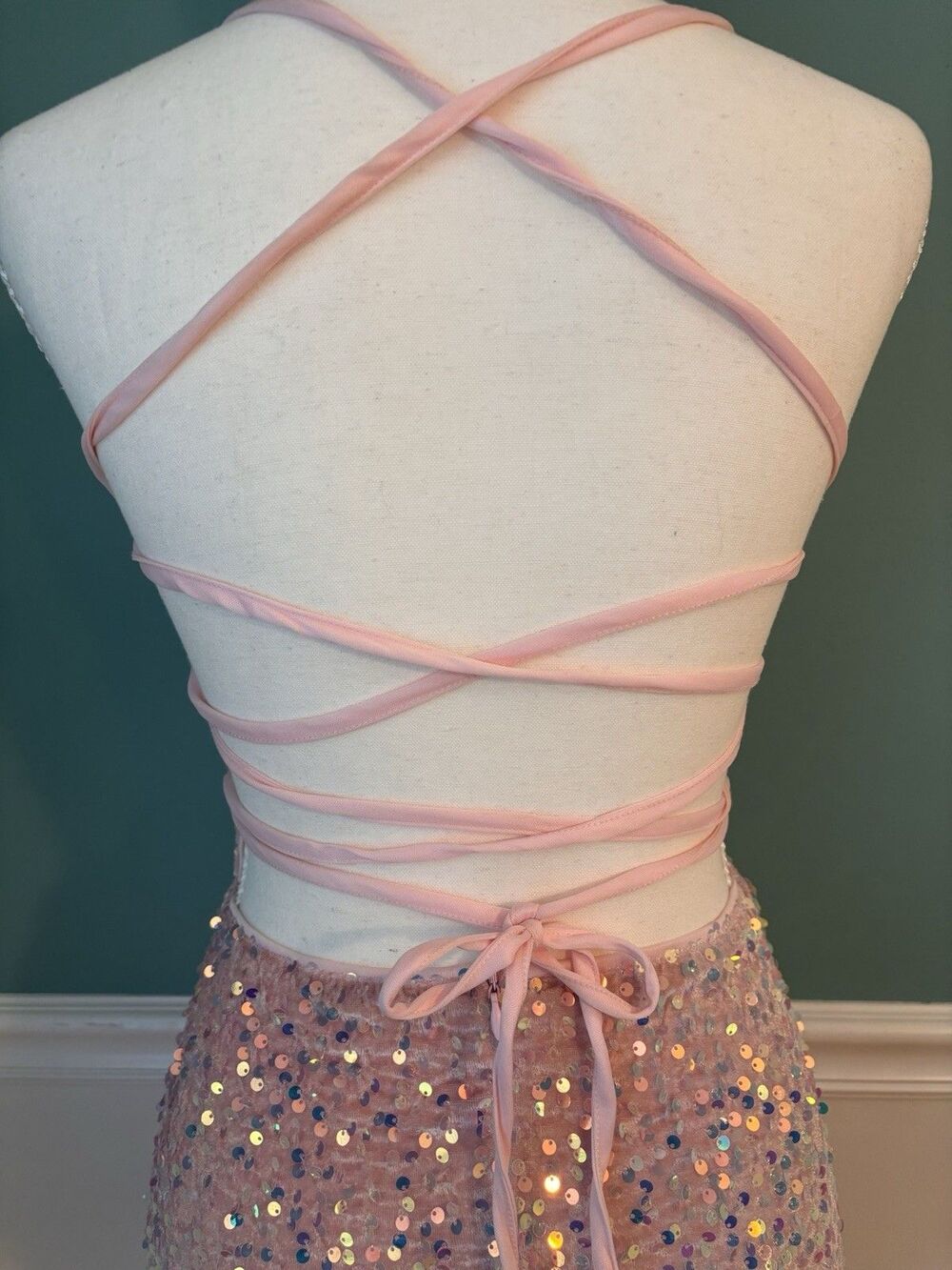 XS Barbiecore Pink Iridescent Sequin Bodycon Mini Dress Lace Up - Picture 7 of 12